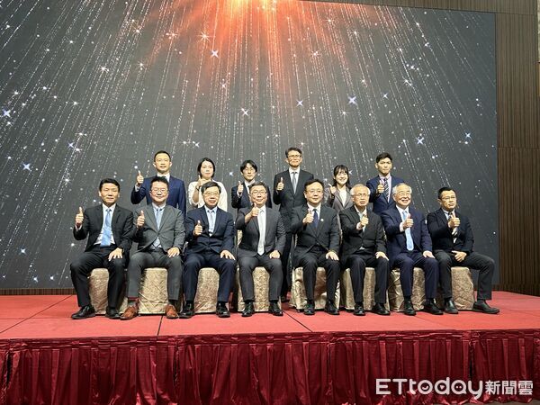 ▲台南地檢署胡晟榮檢察官榮獲「2026年新世代打擊詐欺犯罪有功人員」肯定。（記者林東良翻攝，下同）