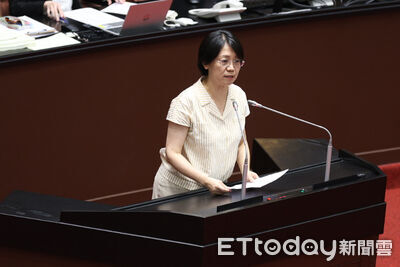 刪凍政院預算遭韓國瑜勸 翁曉玲:若繼續忍受卓揆後果全民承擔