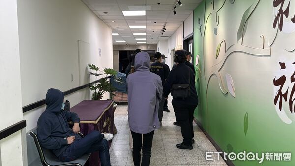▲▼ 遇警拒檢撞死2行人　桃園肇事毒駕男搶救4小時不治 。（圖／記者邱中岳攝）
