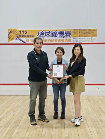 ▲廖家儀兒女打壁球獲得佳績。（圖／民視提供）