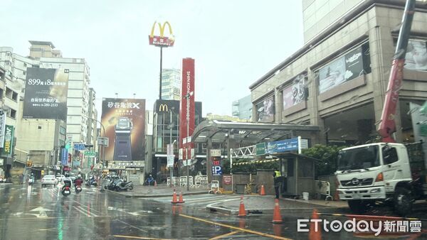 ▲▼  台南,新光三越,麥當勞,中山店          。（圖／記者張雅雲攝）