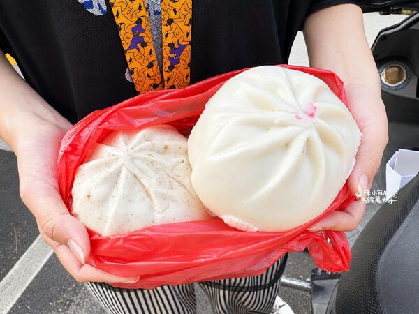 ▲▼阿賓哥老麵包子饅頭。（圖／部落客陳小可的吃喝玩樂授權提供）