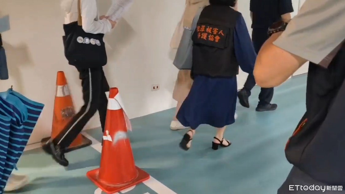 桃園毒駕「2行人慘死」!檢赴聖保祿、部桃相驗 犯保一路陪家屬