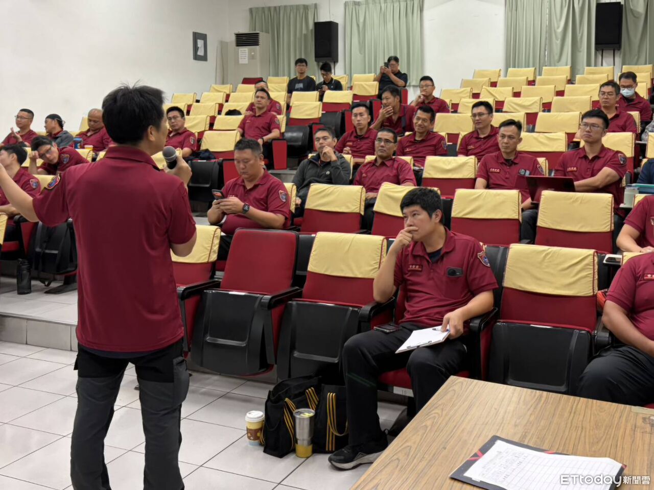 南消辦火搶教官複訓 模組化戰術強化救災安全