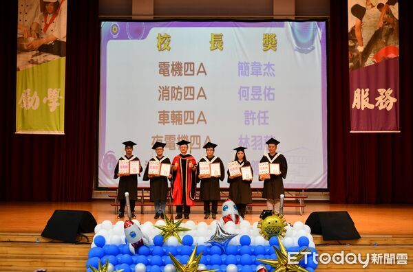 ▲▼  邃宇尋光以愛領航！吳鳳科大115級畢業典禮盛大登場  。（圖／吳鳳科大提供）