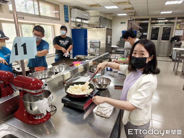 門甜點。（記者林東良翻攝，下同）▲勞工局表示，將持續活化曾文市政願景園區空間，規劃更多元學習活動，鼓勵勞工朋友終身學習。（記者林東良翻攝，下同）