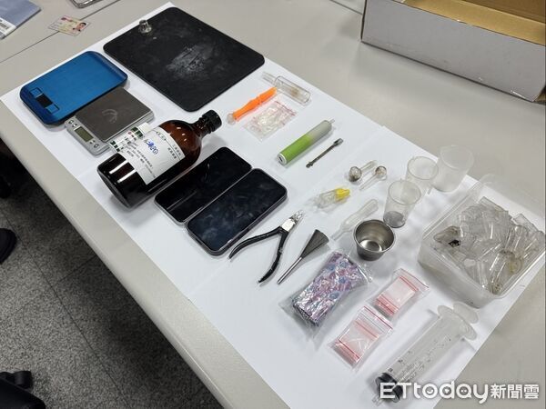 ▲陳男繼承母親房子竟作為毒品分裝場，昨晚警方前往攻堅逮捕。（圖／記者陸運陞翻攝）