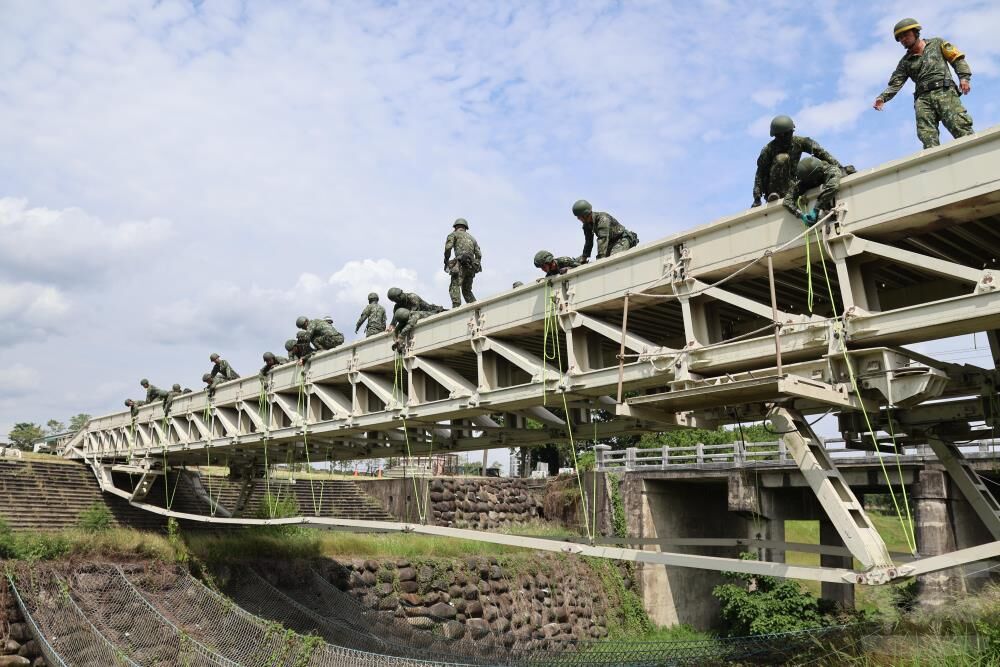 跨越各類地形障礙 52工兵群橋樑架設提升戰場機動 | ETtoday軍武新聞 | ETtoday新聞雲