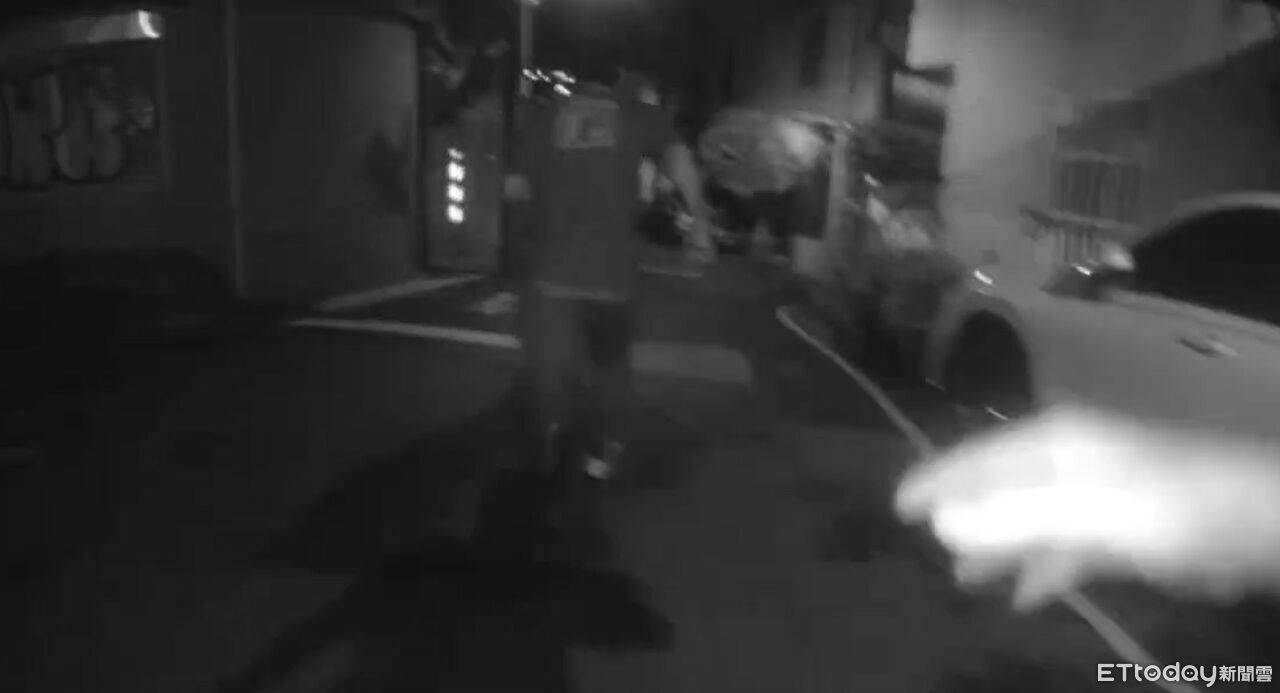 毒駕男帶10包「咖啡」騎車恍神遭攔查 拒配合想棄車逃逸遭逮 | ETtoday社會新聞 | ETtoday新聞雲