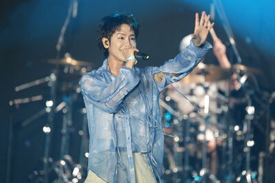 鼓鼓S2O濕身狂歡！放閃大元「看見她像看到全世界」　天團SLANDER重磅轟炸