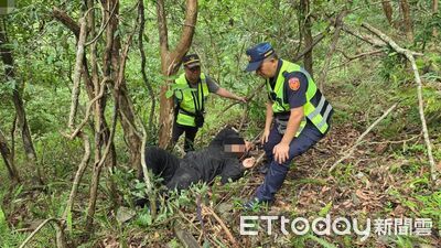 南橫公路墜谷意外！重機騎士自摔「滑落30m邊坡」　警消救援送醫