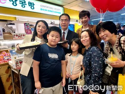 台南農特產品快閃首爾地鐵商圈　黃偉哲邀韓國民眾品味好滋味
