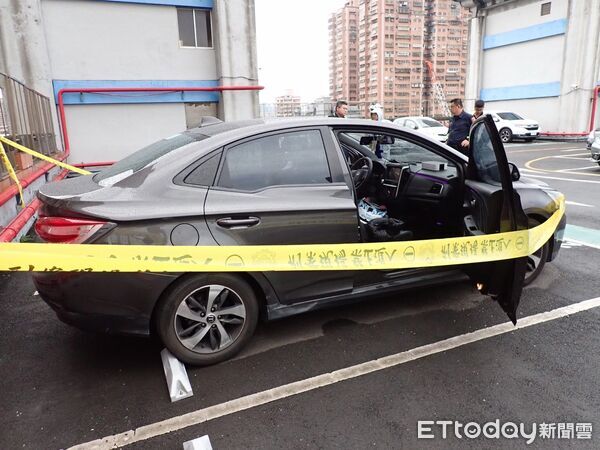 ▲土城19歲王男今天早上被女友發現陳屍於車內。（圖／記者陸運陞翻攝）