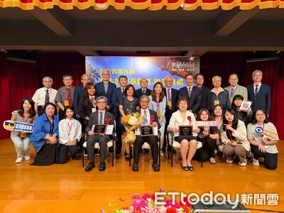 退休行李已打包!72歲名醫一通電話留下 「黃爸」再扛恆基重責