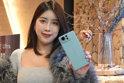 誰說 Android 手機會貶值　上市一年舊旗艦逆向增值