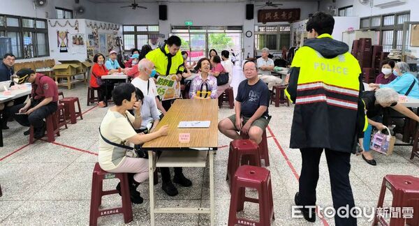 ▲基隆長興里辦兵棋推演工作坊。（圖／記者郭世賢翻攝）