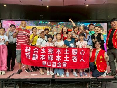 桃園青埔Global Mall做公益　邀獨老與親子家庭共享賽車電玩