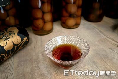 台灣梅酒闖「酒界奧斯卡」奪銀!唯一梅酒上榜 陳年甕藏殺進烈酒戰場