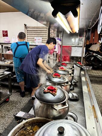 ▲▼葉家藥燉排骨。（圖／部落客陳小可的吃喝玩樂授權提供）