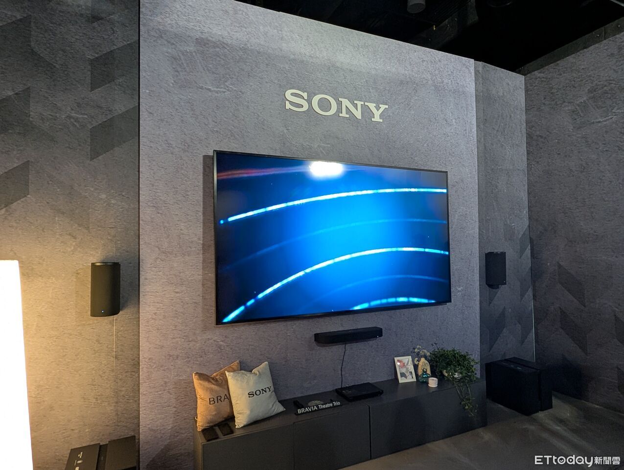 ▲▼Sony推出BRAVIA True RGB系列顯示器，旗艦級BRAVIA 9 II、高階款BRAVIA 7 II，BRAVIA Theatre Trio 同步登場 。（圖／記者黃肇祥攝）