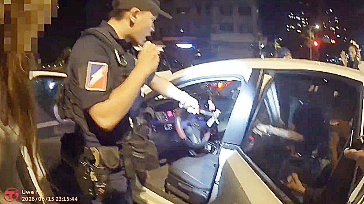 自小客一路搖晃!4女瞎扯「睡不著在聊天」 鷹眼警搜出煙彈 | ETtoday社會新聞 | ETtoday新聞雲