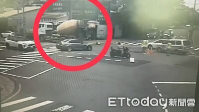 閃施工路障!台中水泥車撞電動二輪車 婦手腳骨折送醫急救