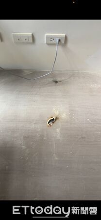 ▲▼      30公分險毀容！大學生驚魂「行動電源自爆」狂噴白煙　靠「幼兒園口訣」保住千萬房       。（圖／網友授權提供）