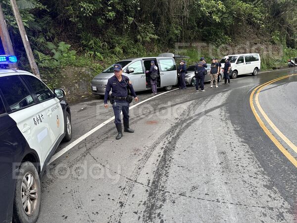 ▲白骨被發現地點位於山區林道旁，周圍樹林密布、人煙罕至            。（圖／記者吳奕靖翻攝）