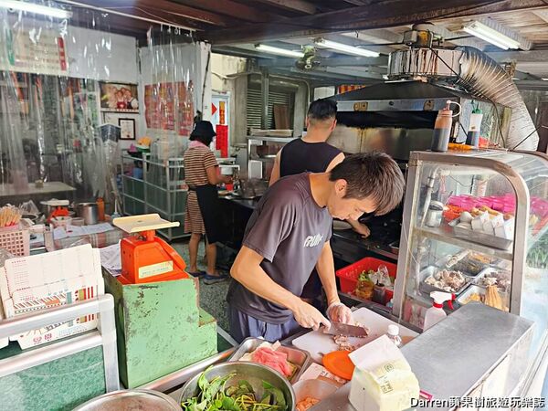 ▲▼阿揚什錦麵。（圖／部落客Darren蘋果樹旅遊玩樂誌授權提供）
