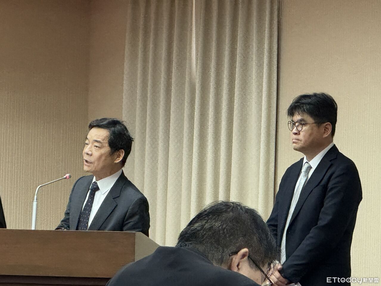 台鐵怪手修剪樹木翻覆 3列車停駛、30班次延誤 | ETtoday生活新聞 | ETtoday新聞雲