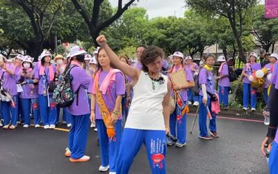 衰捲「紫衣外星人」邪教!玄濟壇狂接辱罵電話急喊:別再認錯啦