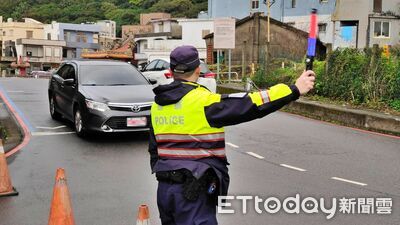 端午連假北海岸恐湧車潮 金山警籲避開尖峰善用替代道路