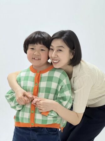 ▲▼《鐵拳教育》「宇振媽」演戲21年終於爆紅　受訪哭到哽咽。（圖／翻攝自朴智妍IG）