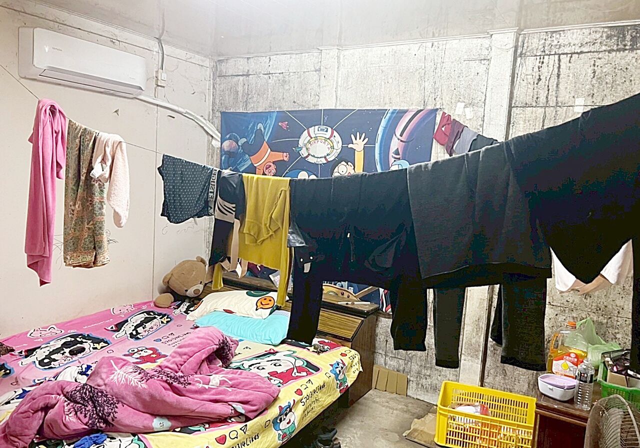 無良父女檔!名牌包誘外籍女來台打黑工 30人擠鐵皮屋超慘 | ETtoday社會新聞 | ETtoday新聞雲