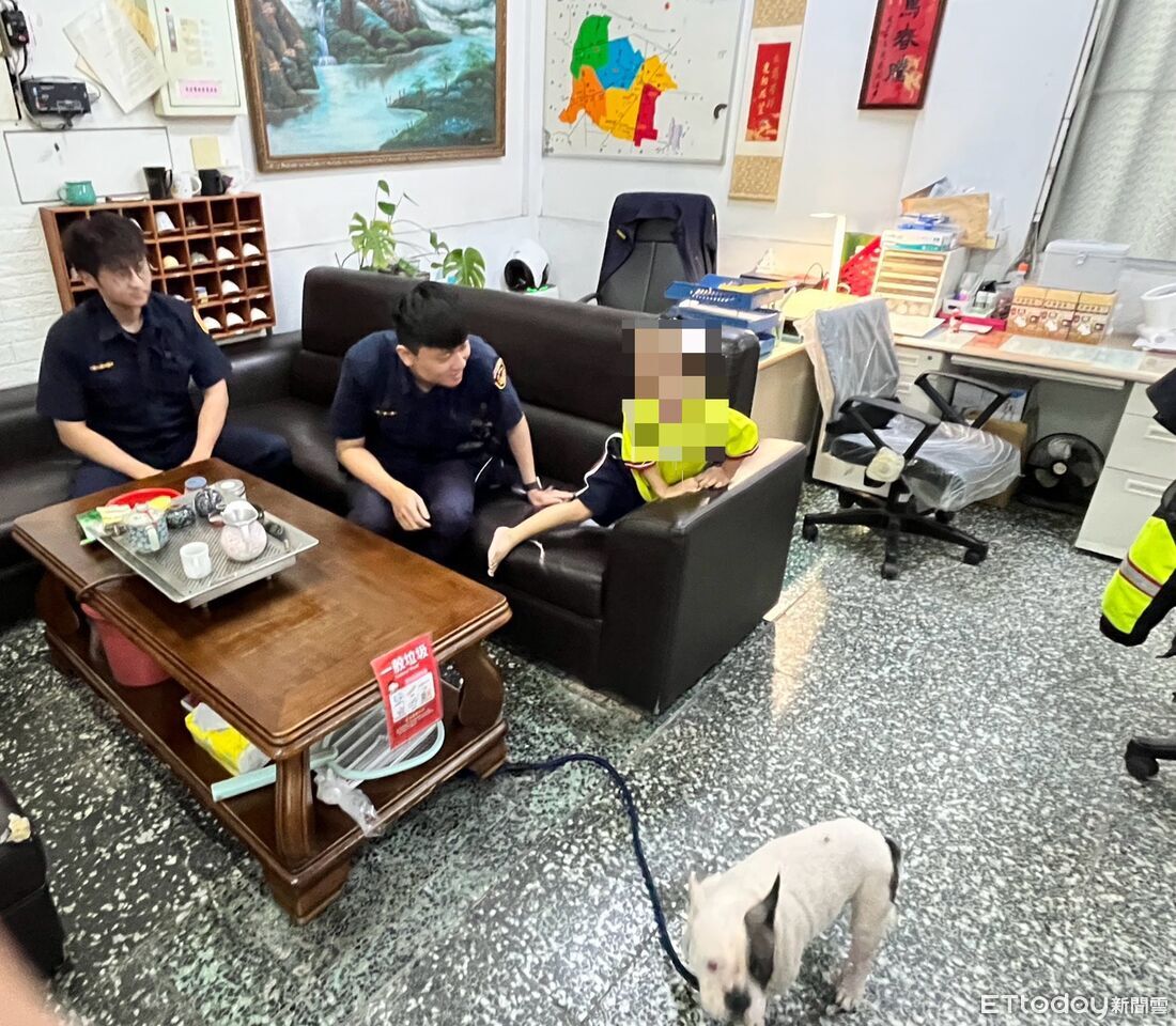 屏東4歲女童迷路!愛犬雨中相伴 里港暖警助人狗平安回家 | ETtoday社會新聞 | ETtoday新聞雲