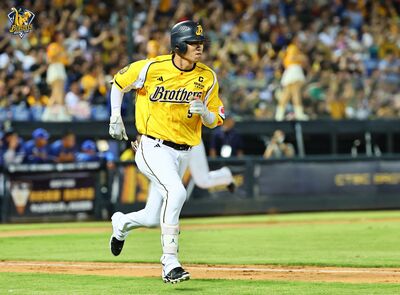 王威晨雙安3打點打醒兄弟！中信逆轉富邦　味全最快明在桃園封王