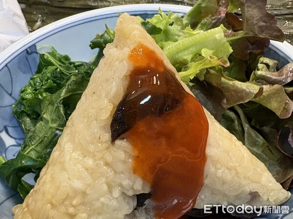 ▲▼端午節吃粽子，南部粽，資料照。（圖／記者洪巧藍攝）