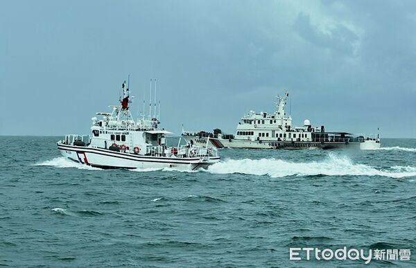 ▲▼  4艘中國海警船闖金門限制水域遭海巡強勢驅離。（圖／海巡署金馬澎分署提供）