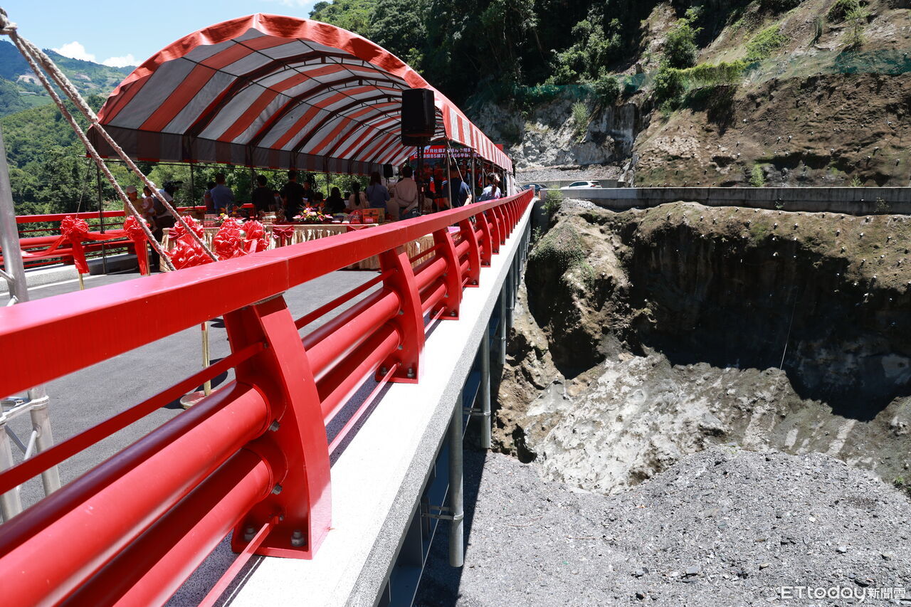 4年前遭卡努颱風摧毀!仁愛鄉平靜橋災修完工 通車更名都達橋 | ETtoday地方新聞 | ETtoday新聞雲