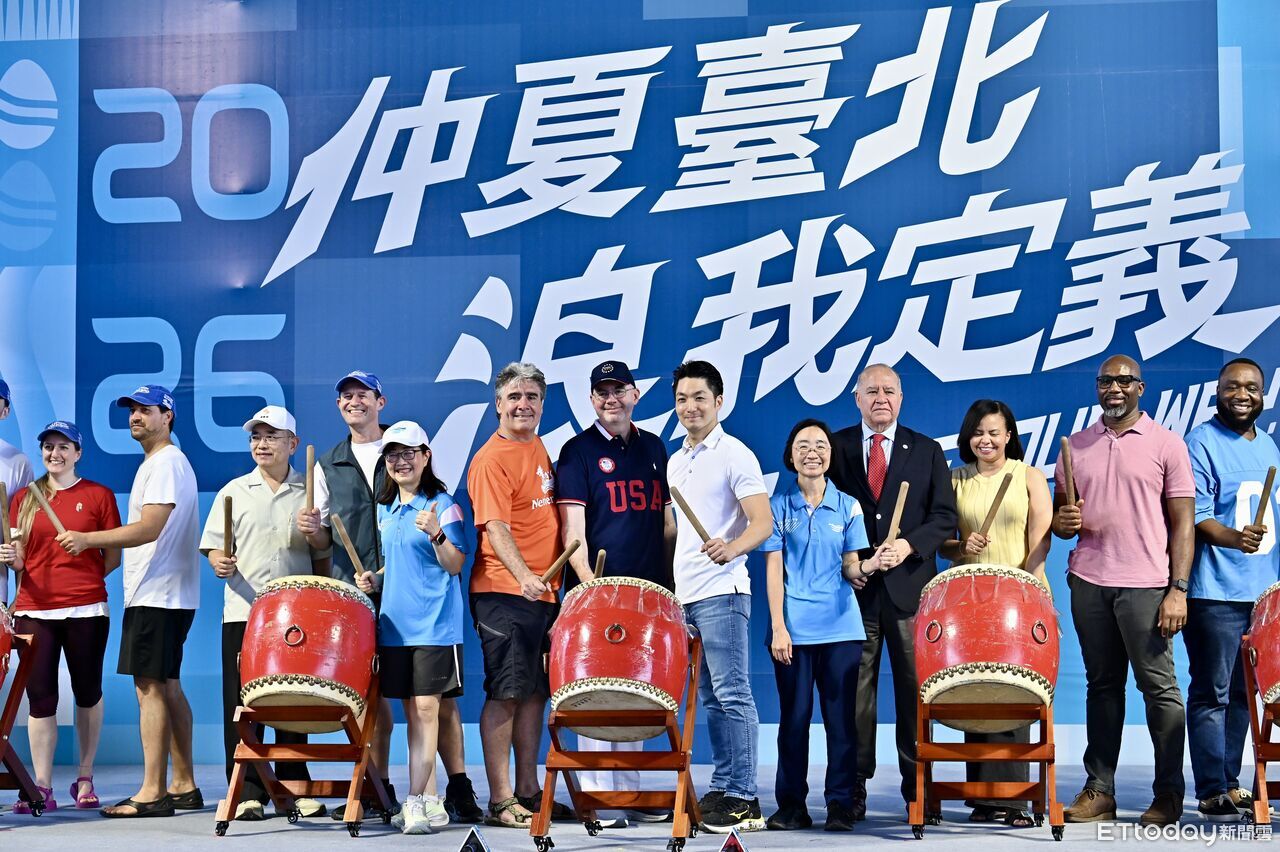 台北龍舟賽開幕 蔣萬安合體谷立言等駐台使節拚外交 | ETtoday政治新聞 | ETtoday新聞雲
