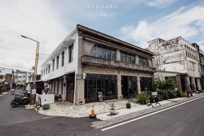 老宅控必存恆春咖啡廳！曾是酒店、婦產科