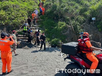 美籍女遊客阿塱壹古道熱衰竭 海巡消防接力救援脫困