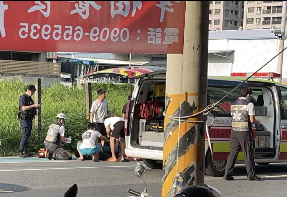 快訊/高雄街頭驚傳當街砍人!一男子背部受傷送醫搶救 嫌犯逃逸 | ETtoday社會新聞 | ETtoday新聞雲