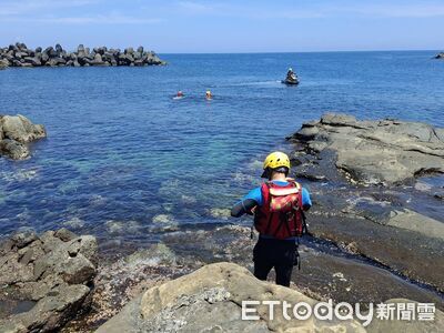 快訊/瑞芳釣客落海失蹤「漂八斗子外海身亡」 家屬悲慟認屍