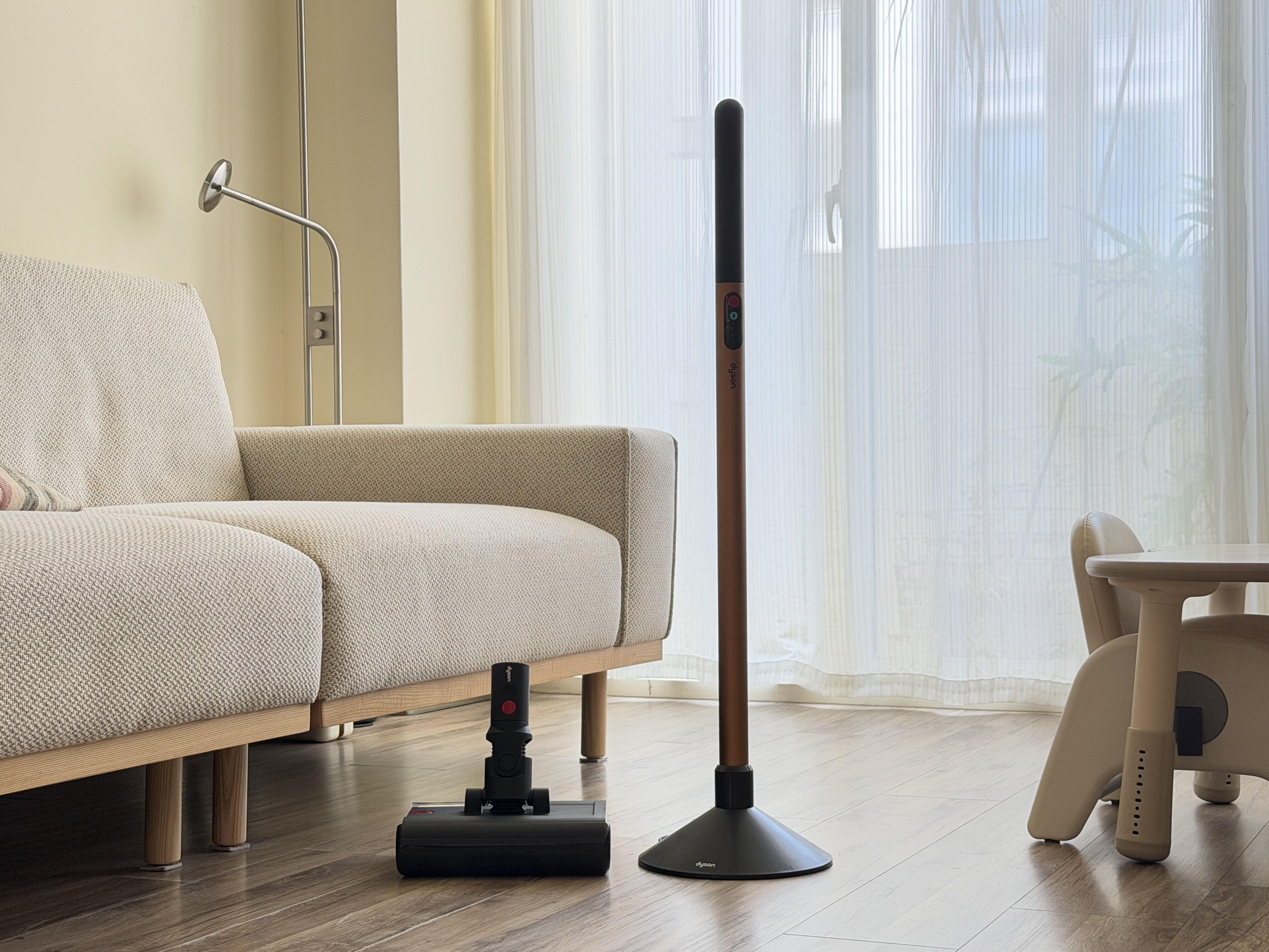 ▲Dyson Pencilwash鉛筆洗地機。（圖／記者蔡惠如攝）