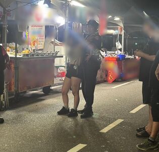台南某夜市亮刀對決!2工讀生分配工作爆衝突釀2傷 勸架也掛彩