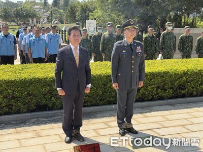 胡璉將軍逝世49週年追思祭典 李立群現身金門致敬