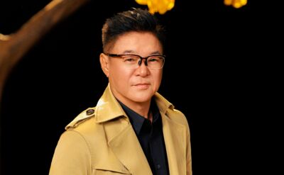 姜育恆40年前嫩照出土! 「憂鬱眼鏡小生」模樣掀粉絲回憶殺