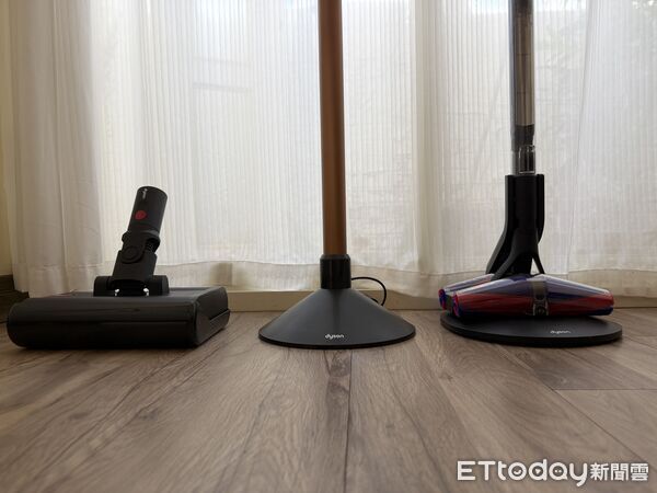 ▲Dyson Pencilwash鉛筆洗地機。（圖／記者蔡惠如攝）