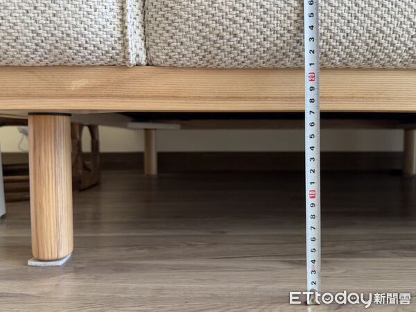 ▲Dyson Pencilwash鉛筆洗地機。（圖／記者蔡惠如攝）